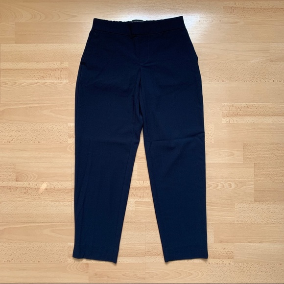 Banana Republic Pants - Banana Republic Navy Blue Hayden Cropped Work Pant